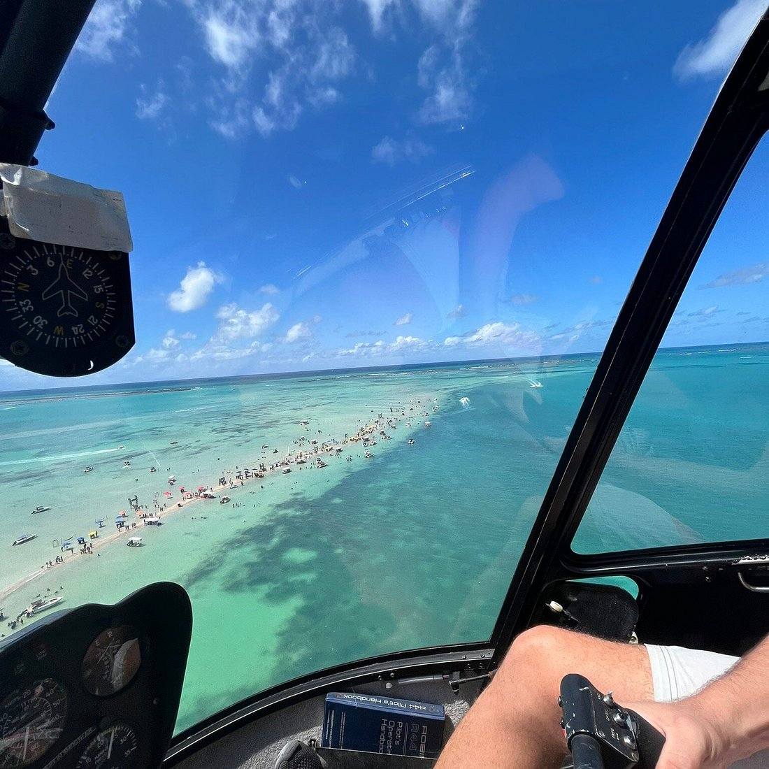 Vista aérea piscinas naturais